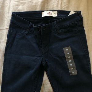 Hollister Super Skinny Pants